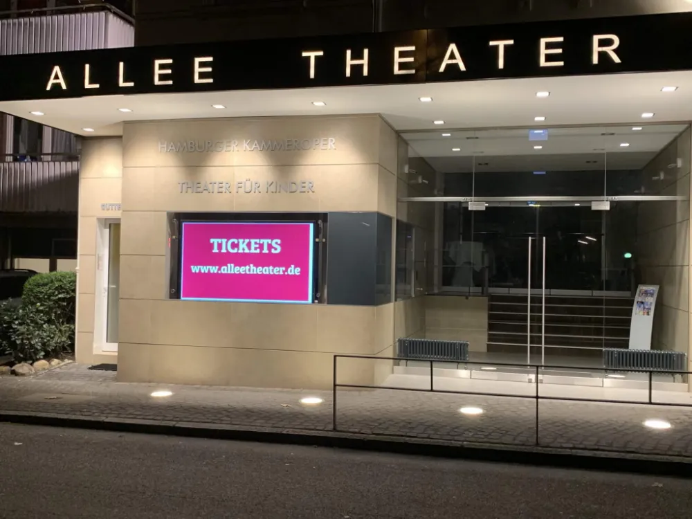 Altona’daki Allee Tiyatrosu Bariyersiz Hale Getiriliyor: 390.000 Euro Destek
