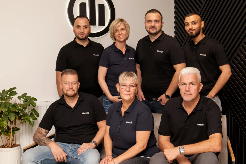 HABERİ DUYAN TÜRK VATANDAŞLARI BU SİGORTA ŞİRKETİNE KOŞUYOR! ALLİANZ SİGORTA HAMBURG ŞUBESİ TÜRKÇE SINIRSIZ HİZMET SUNUYOR