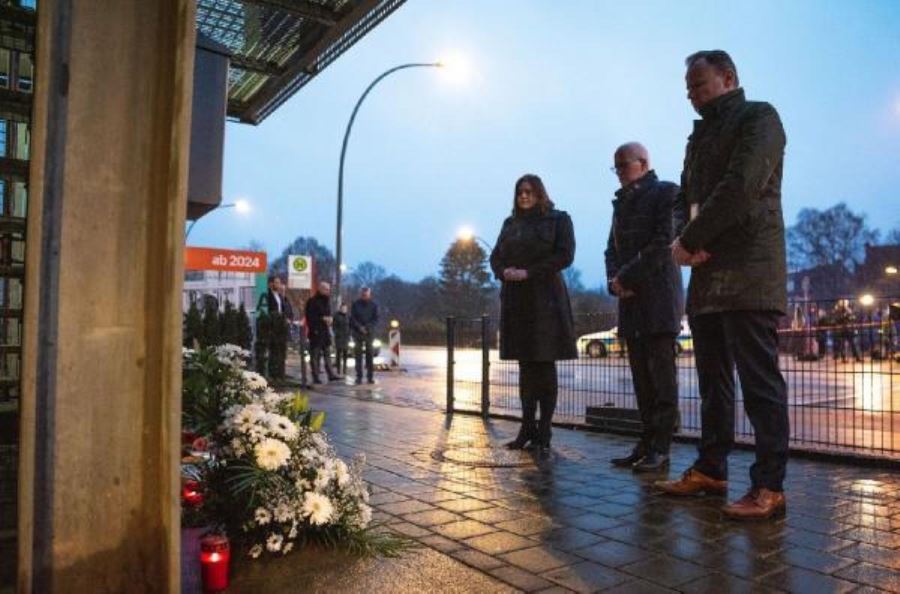 Polis 1 ay önce saldırganın evine gitmiş