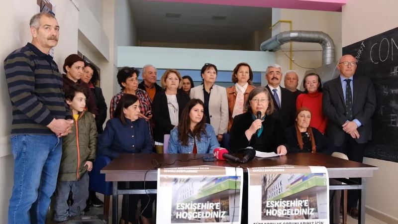 ESKİŞEHİR EMEK VE DEMOKRASİ PLATFORMU: KAMUDA İŞE ALIMLARDA DEPREMZEDELERE ÖNCELİK TANINMALI