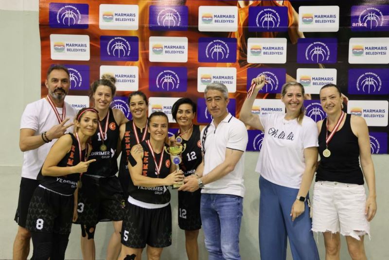 MASTER BASKETBOLCULAR MARMARİS’TE TER DÖKTÜ
