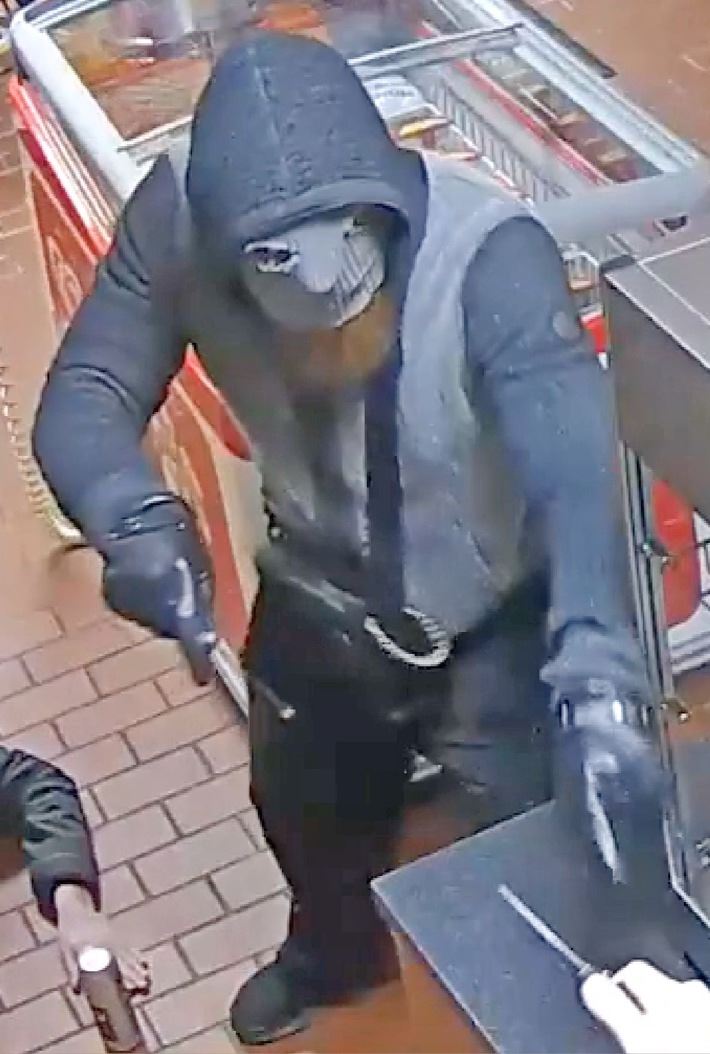 Öffentlichkeitsfahndung nach Raubüberfall in Hamburg-Bergedorf
