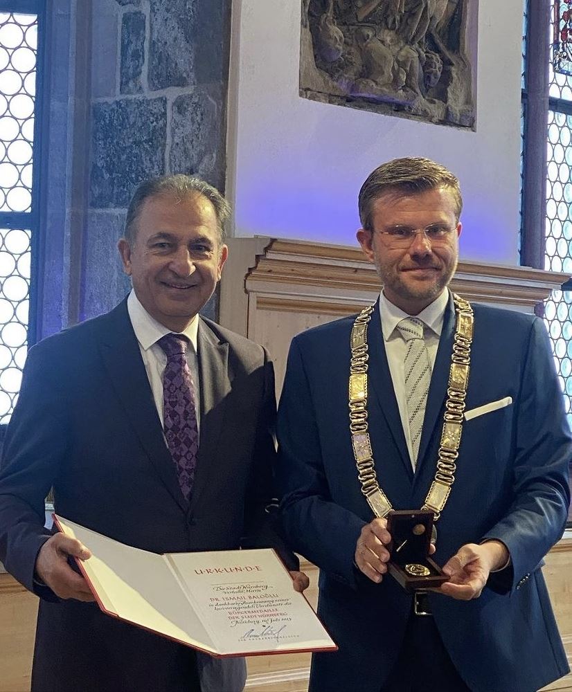 Baloğlu’na Nürnberg Vatandaşlık Şeref Madalyası  