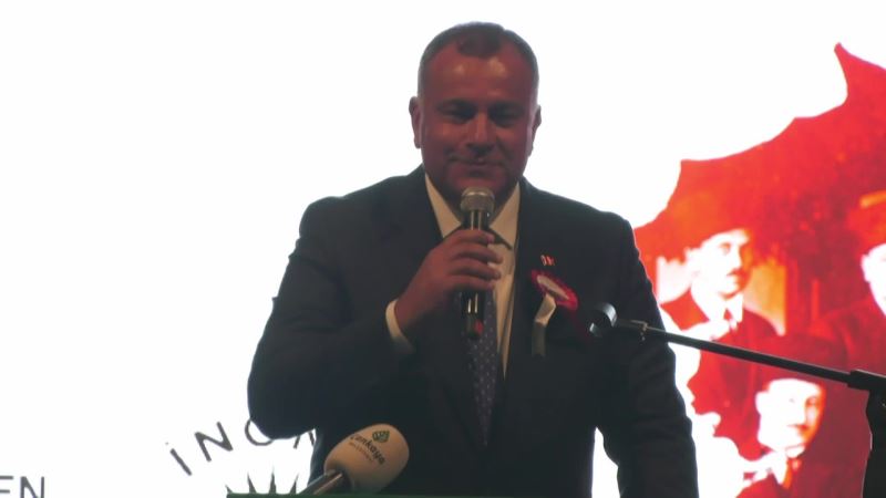 ALPER TAŞDELEN: “BİR ULUSUN KENDİSİNE VURULMAK İSTENEN PRANGALARI ELİNİN TERSİYLE İTİP ONLARI PARAMPARÇA ETTİĞİ ANLAŞMANIN ADI, LOZAN ANLAŞMASI”