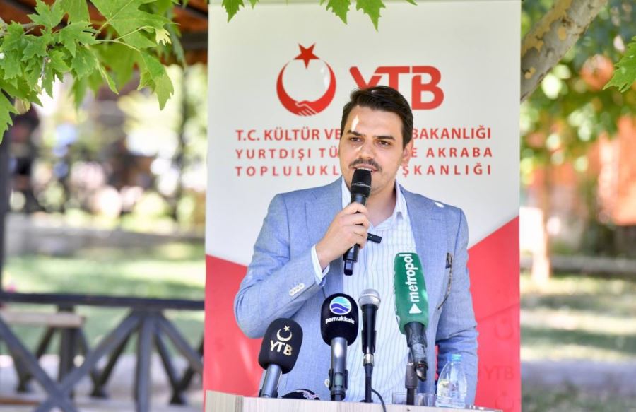 Eren: “Avrupalı Türkler ’in Dertleriyle Dertleniyoruz”