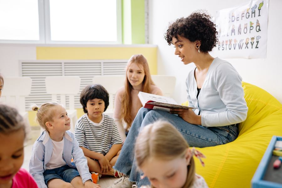 Eine Woche Schule in den Sommerferien – Lernferien starten mit 371 Kursen an 160 Hamburger Schulen