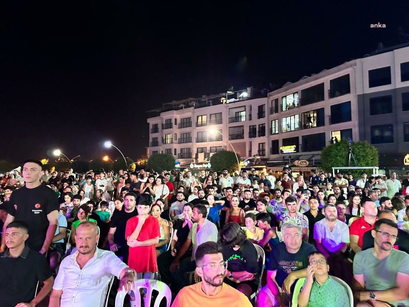 FETHİYE BOKS OKULU’NUN GECESİNE YOĞUN İLGİ 