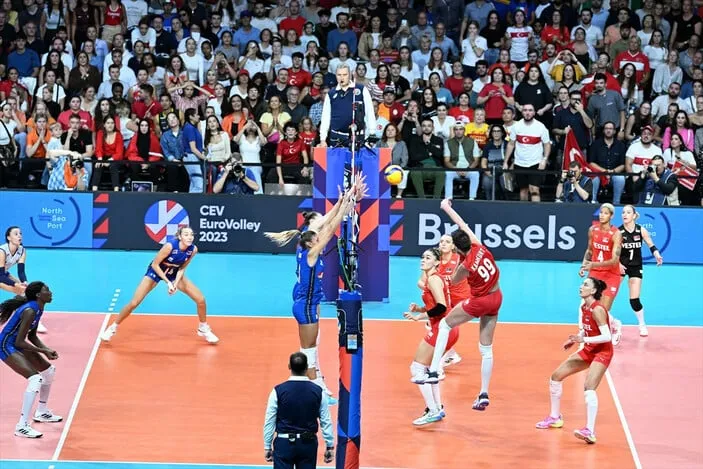 A Milli Voleybol Takımımız, İtalya