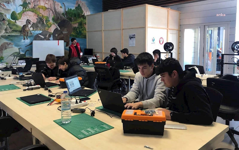 MENTEŞE BELEDİYESİ’NDEN ‘GELECEĞİN MESLEKLERİ’ PROJESİ