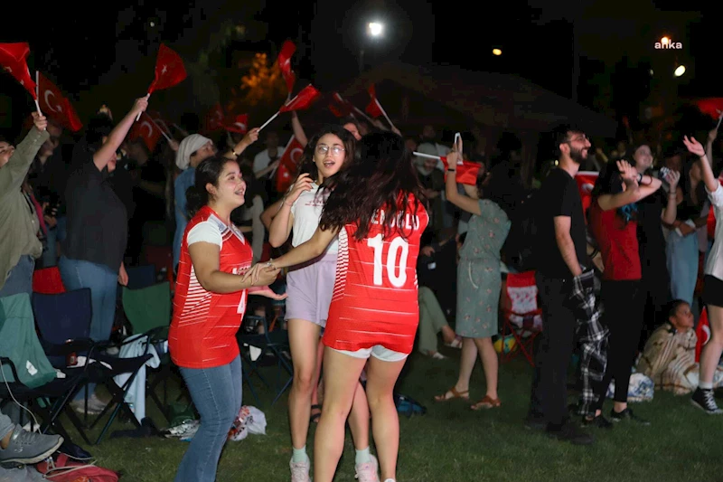 ESKİŞEHİR’DE FİNAL COŞKUSU