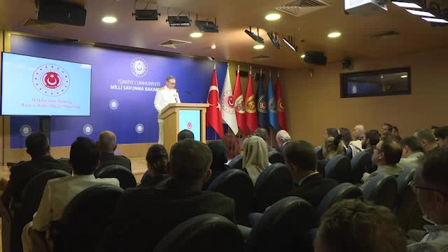 TUĞAMİRAL ZEKİ AKTÜRK: SON BİR HAFTADA 42 TERÖRİST ETKİSİZ HÂLE GETİRİLMİŞTİR