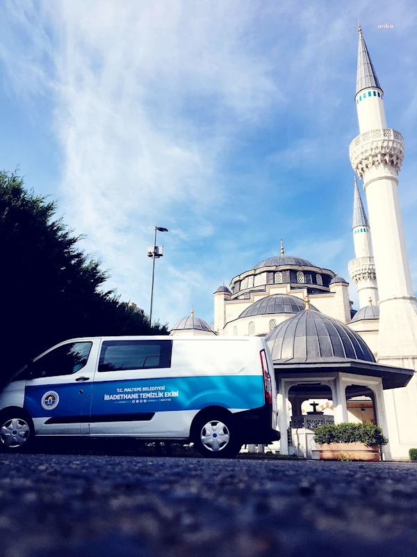 MALTEPE BELEDİYESİ’NDEN MEVLİD KANDİLİ ÖNCESİNDE TEMİZLİK