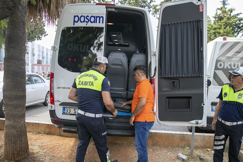 MERSİN BÜYÜKŞEHİR, ZABITA EKİPLERİNDEN OKUL SERVİSLERİNE DENETİM