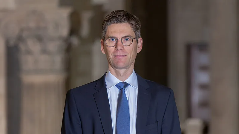 Hamburg Yargıcı Dr. Max Plog, Federal İdare Mahkemesi