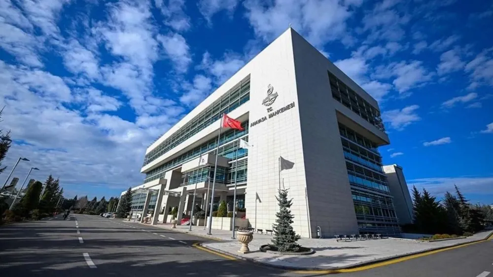 AYM: Yurt dışı çıkış yasağı ifade özgürlüğünün ihlali