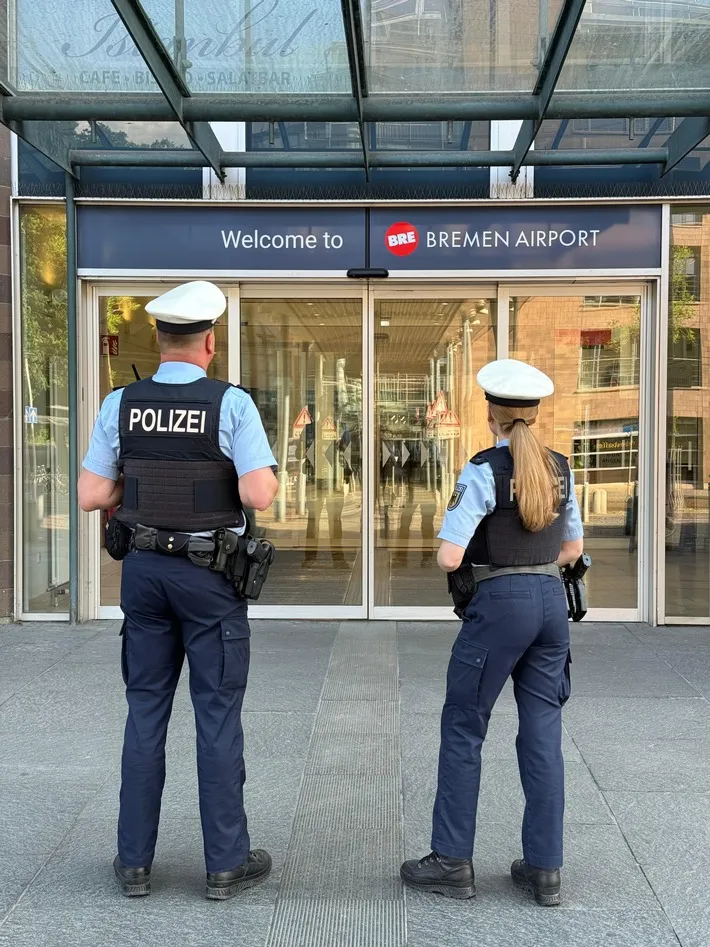 Pfingstferien: Die Bundespolizei am Flughafen Bremen gibt Tipps, wie Sie gut vorbereitet in den Urlaub fliegen