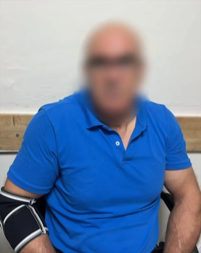 Interpol tarafından kırmızı bültenle Almanya