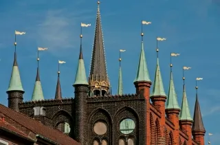 Lübeck, 2025 Bundestag Seçimleri İçin 1.300 Gönüllü Arıyor