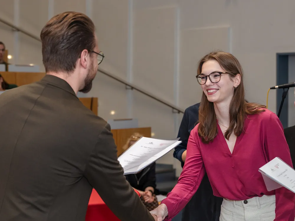Bremen’de Genç Bilim İnsanlarına Ödül: Dr. Hans Riegel-Fachpreise Sahiplerini Buldu