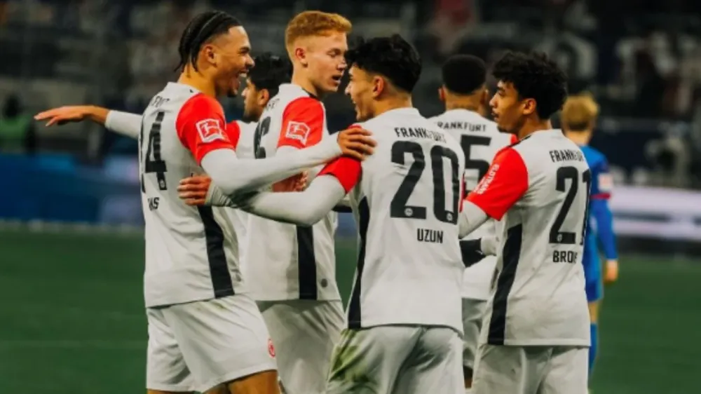 Eintracht Frankfurt, milli futbolcu Can Uzun