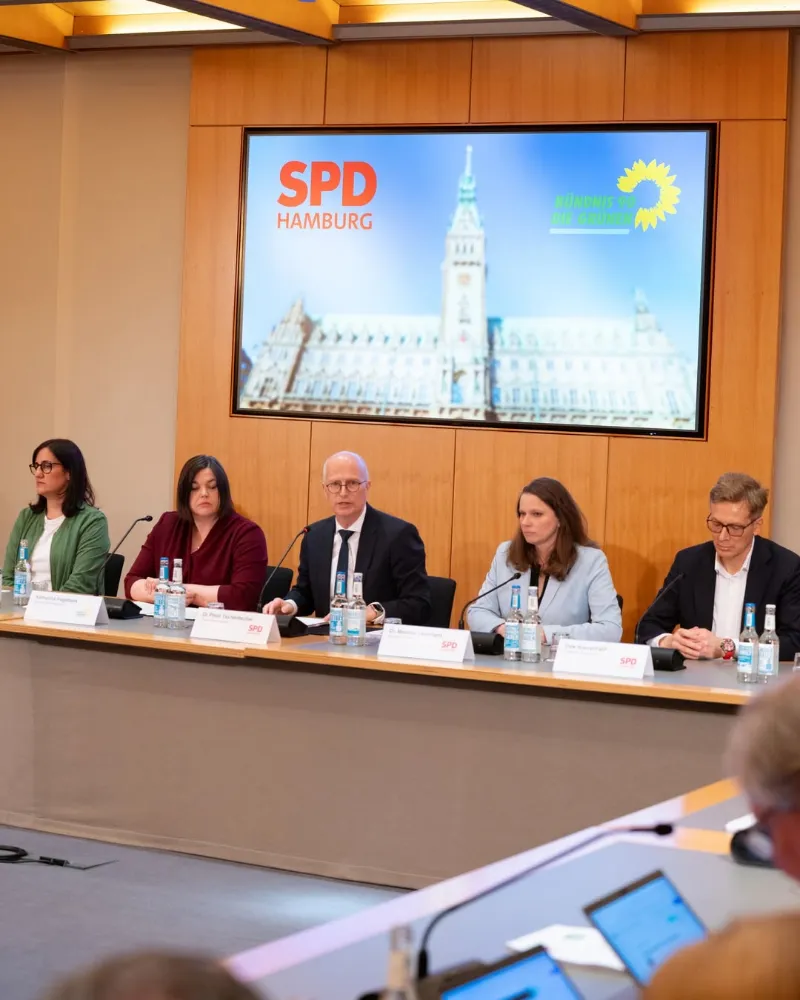 Hamburg’da Yeni Dönem: SPD ve Yeşiller Koalisyonu Beş Yıl Daha Devam Edecek