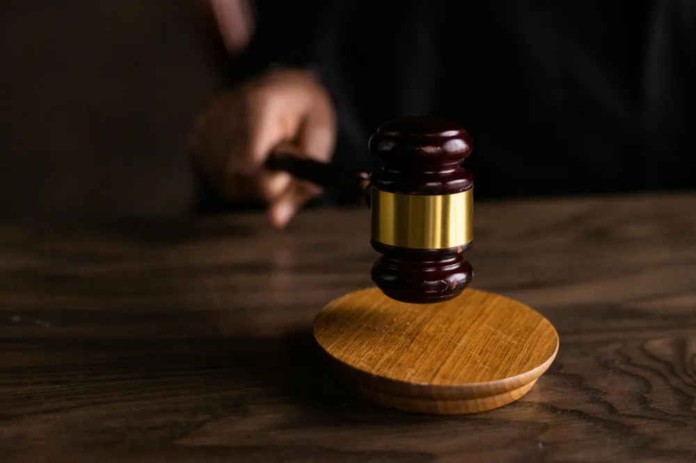 Mahkemeden Anayasa Koruma Dairesi’ne Tokat Gibi Karar