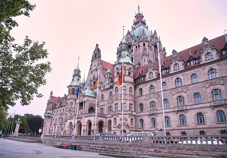 Hannover’in 2025/2026 Bütçesi Onaylandı