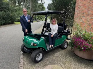 Lübeck Mezarlıklarına Çevreci Dokunuş: Yeni Elektrikli Araçlar Hizmete Girdi