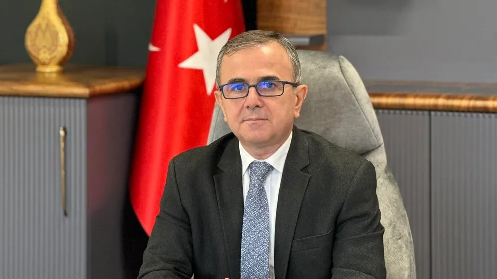 Berati Alver Hamburg Başkonsolosu Olarak Göreve Başladı