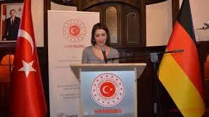Tartışmalı Başkonsolos Nihayet Gitti