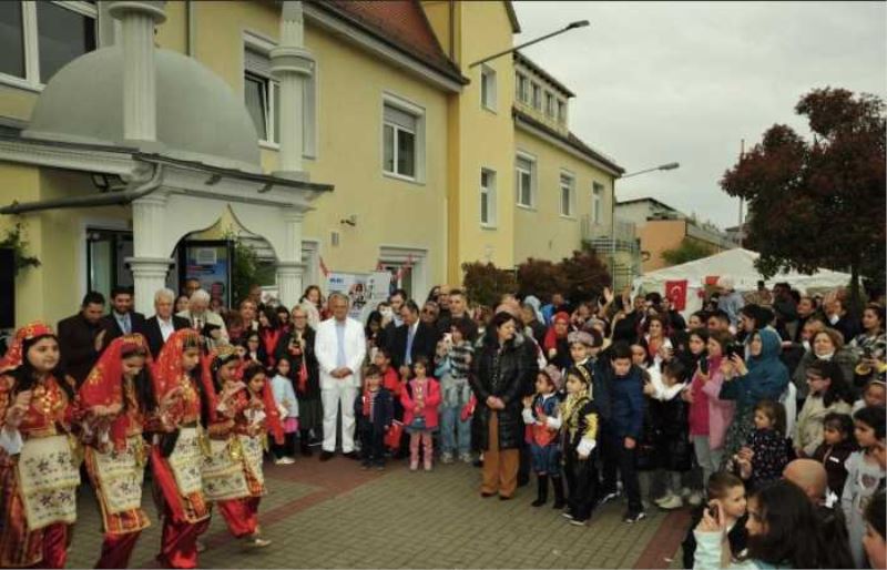 “ATATÜRK’ÜN EMANETİNİ ÇOCUKLARIMIZA ANLATMALIYIZ”