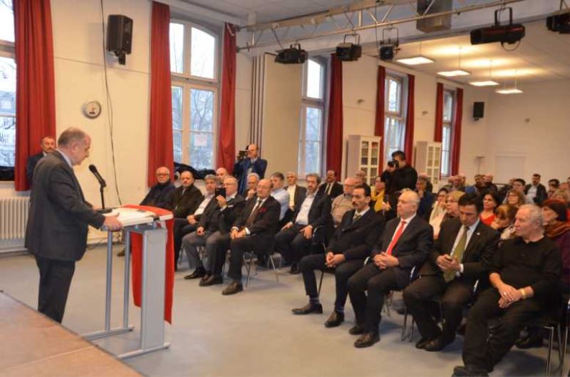 ‘Türkiye polis devletine dönüşüyor’