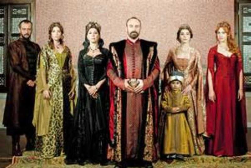  2013’TE EN ÇOK KONUŞULAN DİZİ MUHTEŞEM YÜZYIL OLDU
