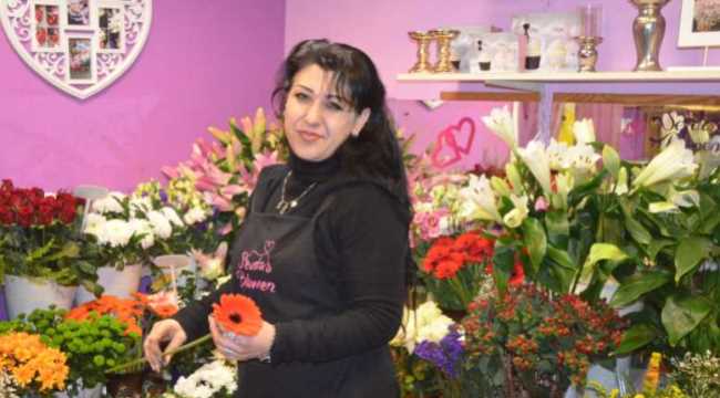 ‘Çiçek sevgidir. Çiçeğin verdiği mutluluğu hiçbir şey veremez’