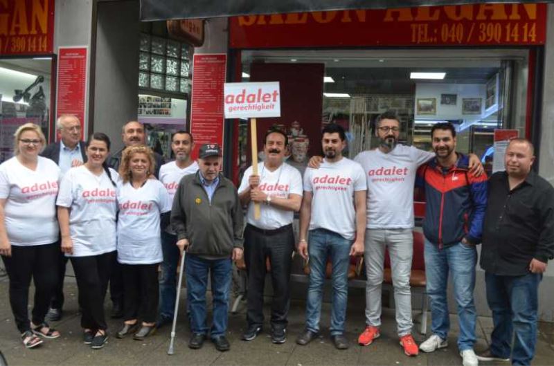 Adalet yürüyüşüne SPD belediye meclis üyesinden destek