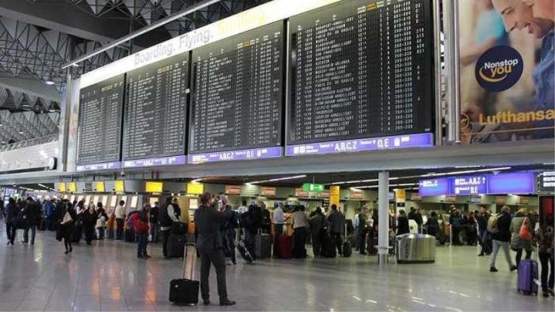 Almanya, Türkiye dahil 80 ülkeye genel seyahat uyarısını kaldırdı