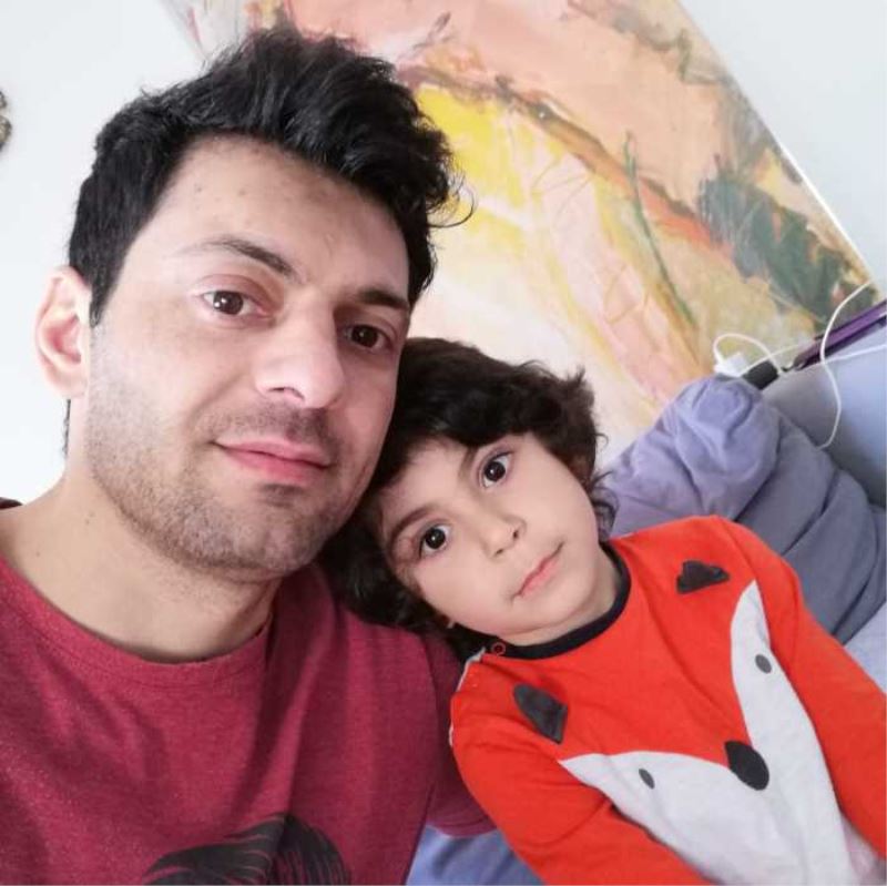 Almanya doğumlu 5 yaşındaki Nicat,babasıyla birilkte yurtdışı edildi