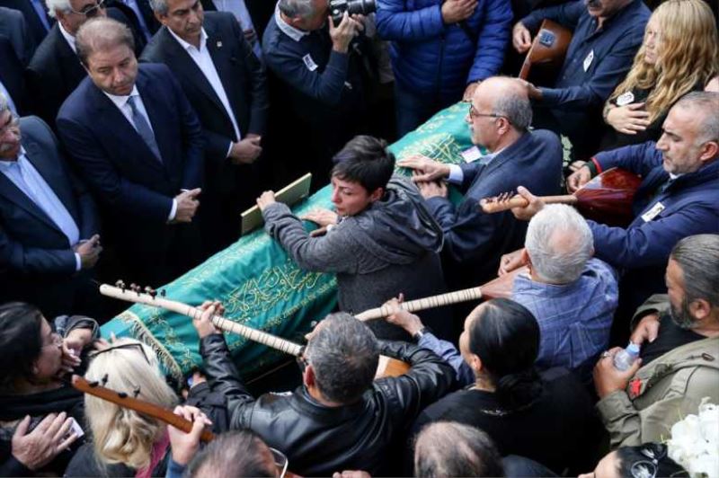 Arif Sağ