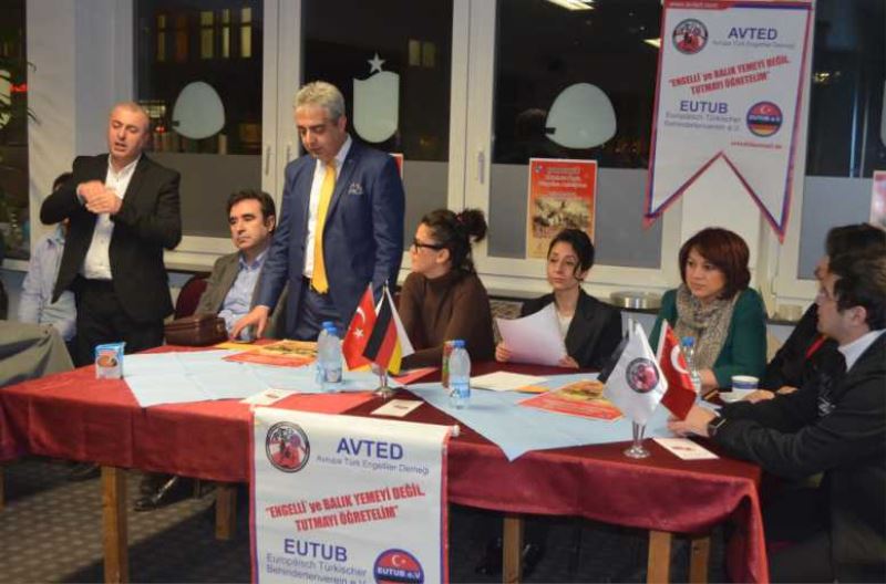 AVTED 15 İşitme engelliyi Çanakkale’ye götürüyor