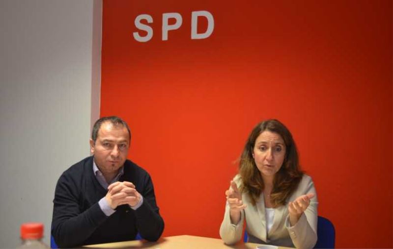 Aydan Özoğuz’dan Ali Rıza şimşek’e destek