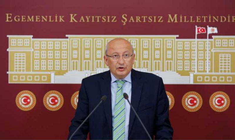 Çakırözer “Hesapsız, kitapsız harcamaların bedeli gurbetçiye yıkılıyor”