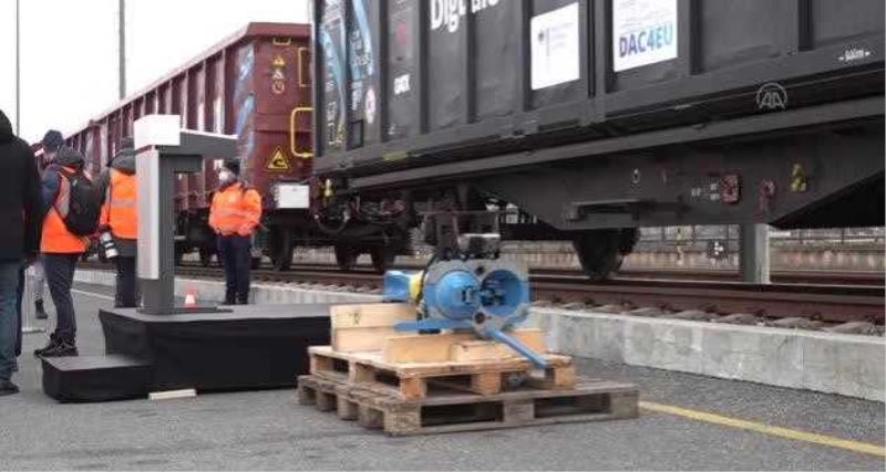 Deutsche Bahn, yük tren vagonlarını dijital otomatik bağlama sistemini tanıttı