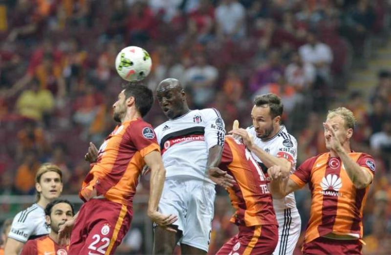 Galatasaray dördüncü yıldıza koşuyor 2-0