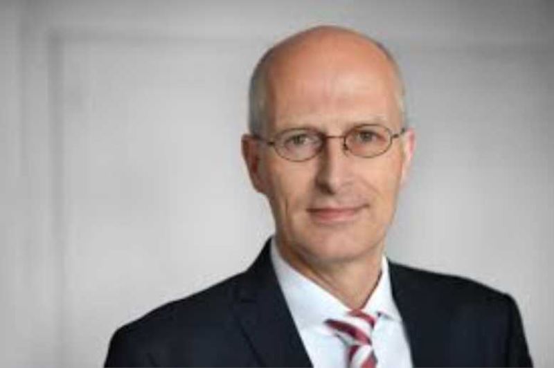 Hamburg Belediye Başkanı Tschentscher yeni kabinesini açıkladı