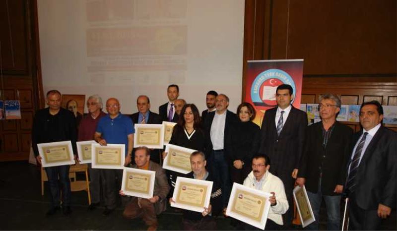 Hamburg’ta gazeteciler günü kutlandı