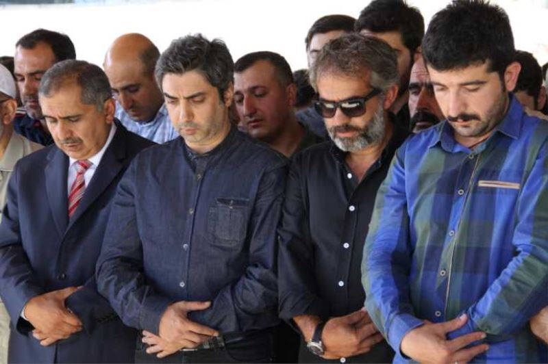 Oyuncu Necati Şaşmaz