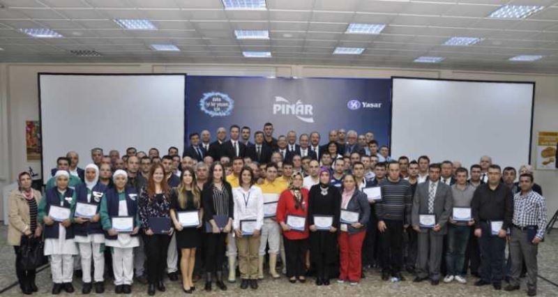 Pınar Et çalışanlarını onurlandırdı