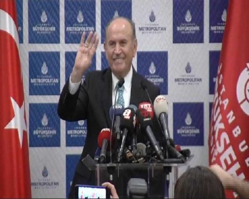 Topbaş: Bugün itibariyle belediye başkanlığı görevimden ayrıldım, istifa ettim
