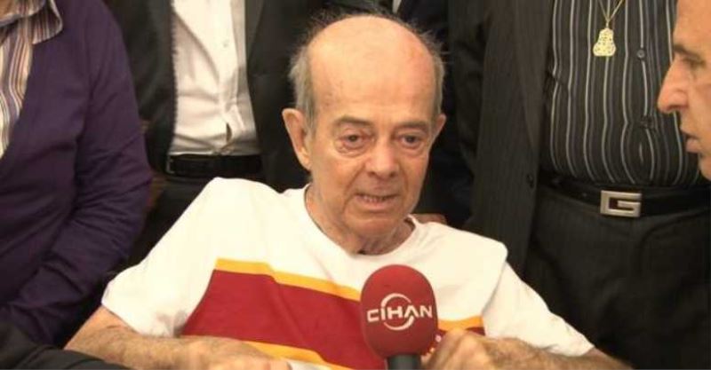 Türk futbolunun efsane kalecisi Turgay Şeren vefat etti 