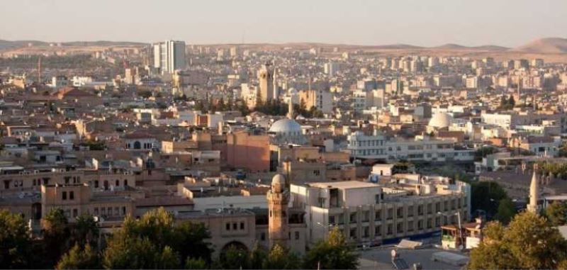 TÜRKİYE’NİN YARISINDAN FAZLASI MEMLEKETİNDE YAŞIYOR